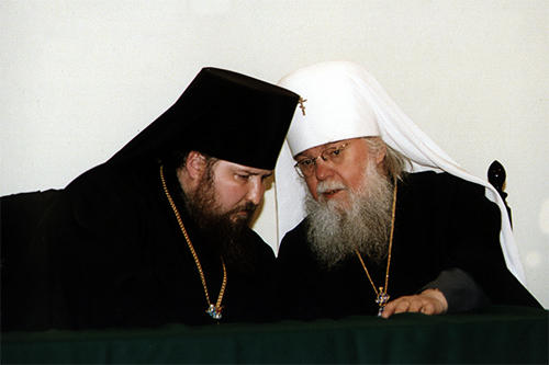 Митрополит Николай (Кутепов) и игумен Кирилл (Покровский)