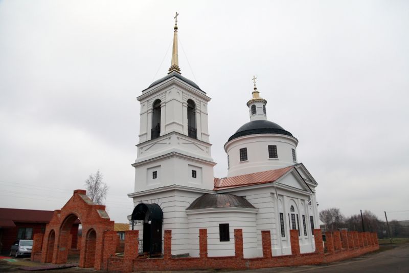 Вознесенск нижегородской. Бутаково Казанская Церковь. Ореховец Дивеевский район храм. Храм в Бутаково Вознесенский район. Бутаково Нижегородская область Вознесенский район Церковь.