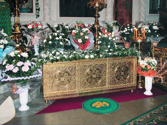 Рака с мощами св. прп. старца Тимона Надеевского в Костромском Богоявленско-Анастасиином кафедральном соборе