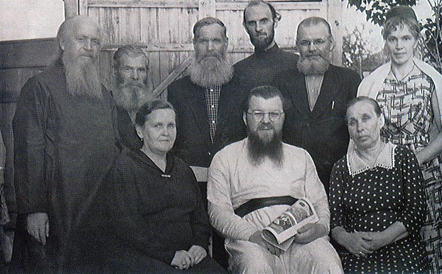 Владыка Николай с клиром Владимирской епархии