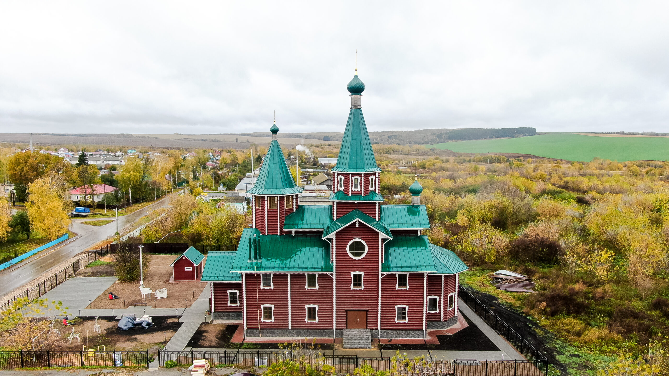 Храм в честь святителя и чудотворца Николая (п. Дальнее Константиново) -  Нижегородская МитрополияНижегородская Митрополия