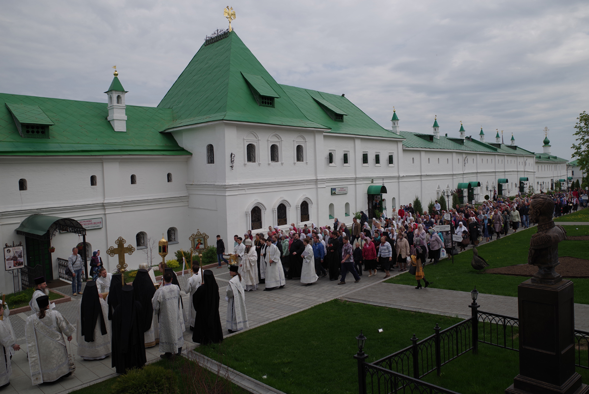 Монастыри нижнего новгорода. Печерский монастырь Нижний Новгород. Печерский Вознесенский монастырь Нижний Новгород. Вознесенский Печерский монастырь Нижний Новгород аллеярия. Печерский Вознесенский монастырь в Нижнем Новгороде план.