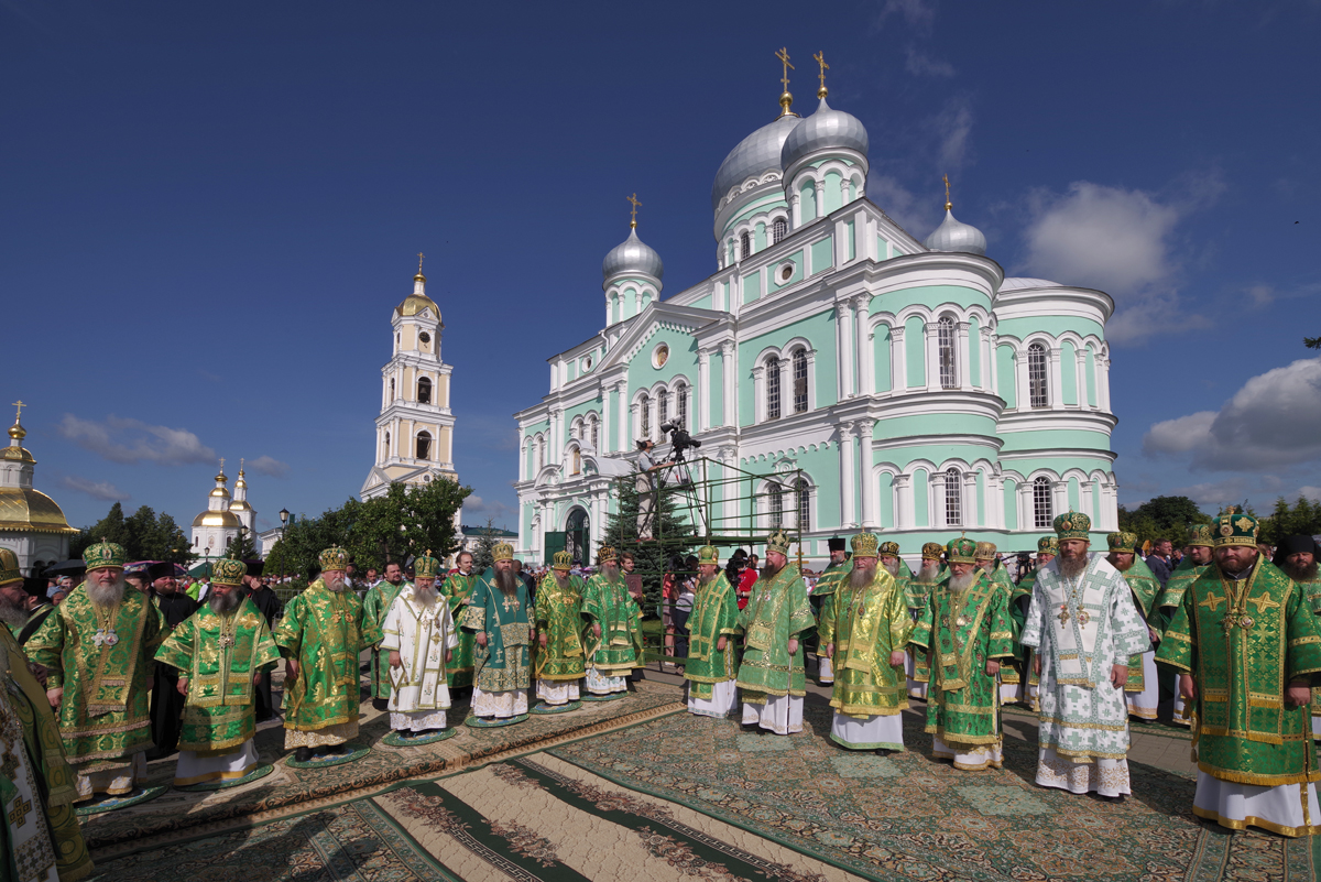 Саровский монастырь фото