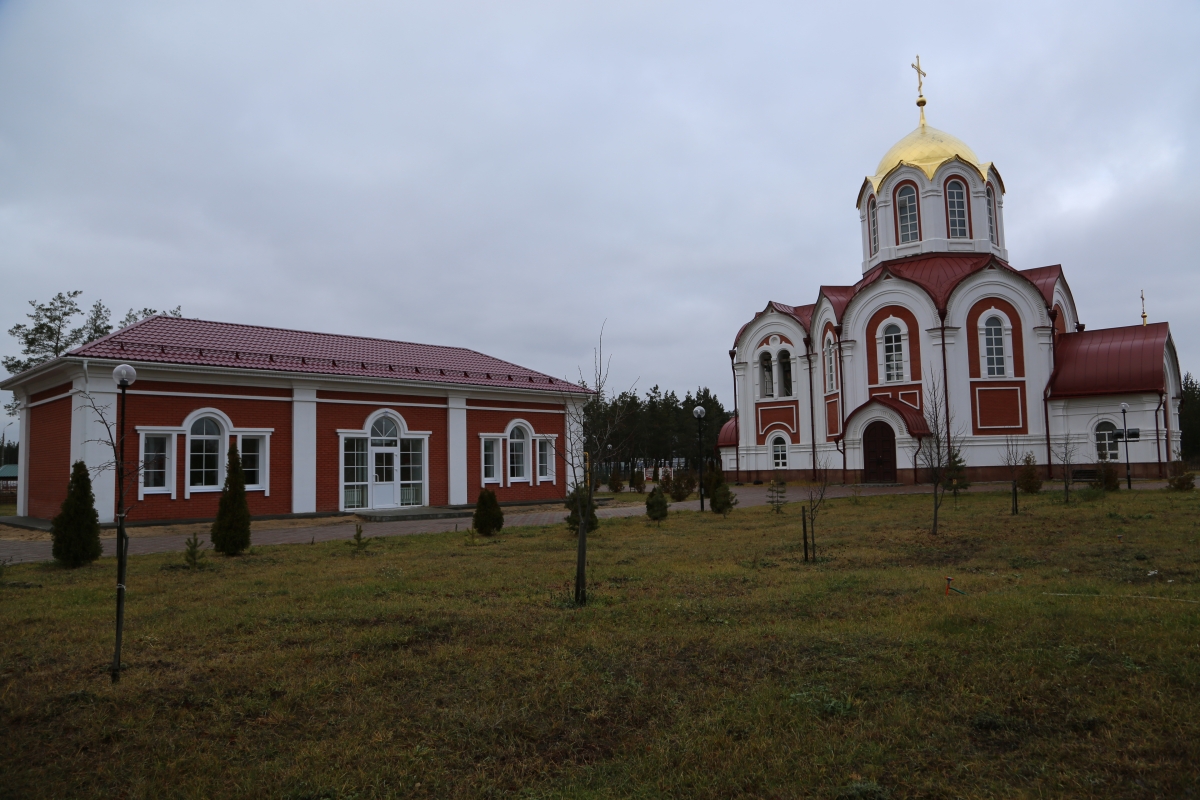 Храм антония дзержинск. Церковь Антония Великого в Дзержинске. Храм в честь Святого Антония Великого г Дзержинск. Храма в честь преподобного Антония Великого.