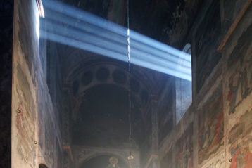 26 декабря. Божественная литургия в Бодбийском монастыре (Грузия) (фото Алексея Козориза)