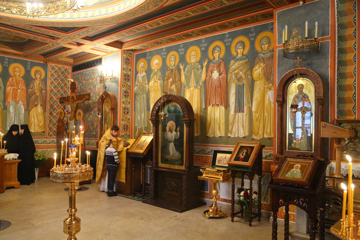 дивеево троицкий собор внутри