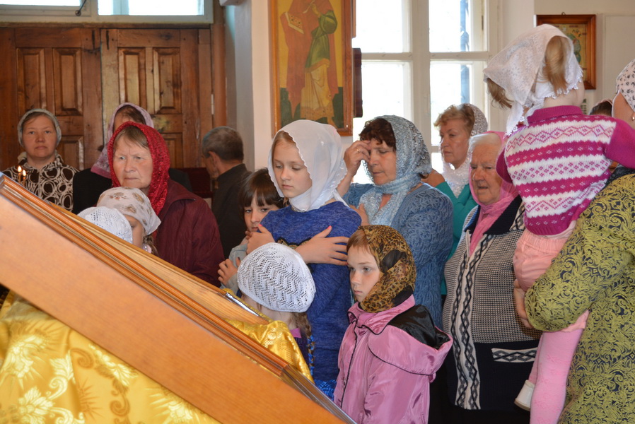 Погода сухобезводное нижегородская. Поселок Сухобезводное. Сухобезводное Нижегородская область. Церковь Сухобезводное.