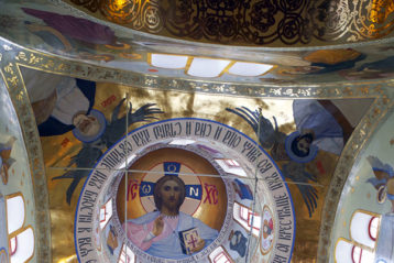 6 мая. В храме в честь преподобного Серафима Саровского (фото Алексея Козориза)
