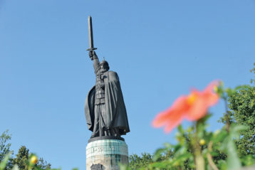 Памятник преподобному Илие Муромскому