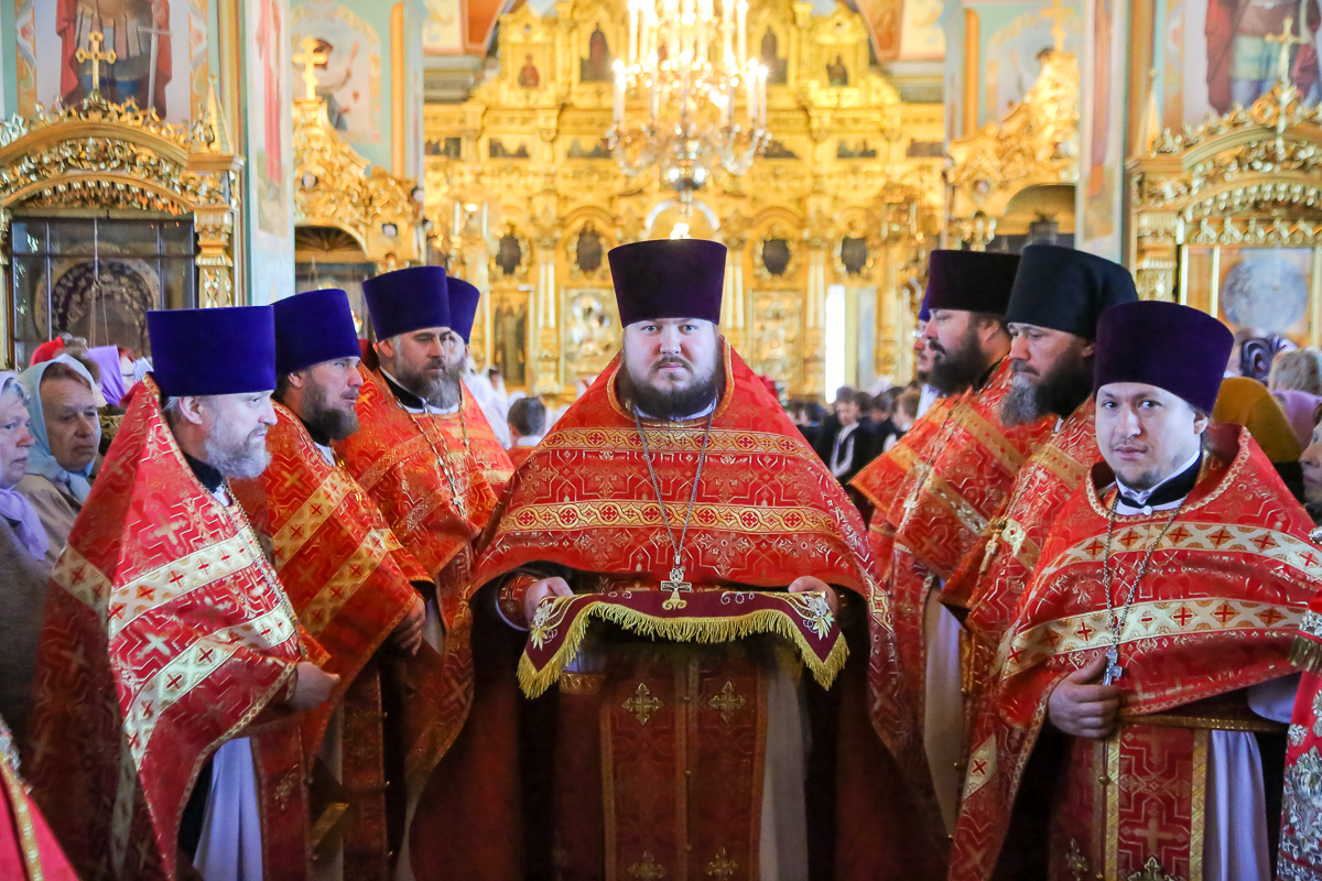 Богослужение в Арзамасе в соборе