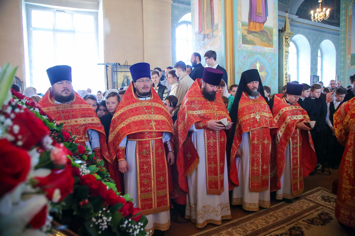 Богослужение в Арзамасе в соборе