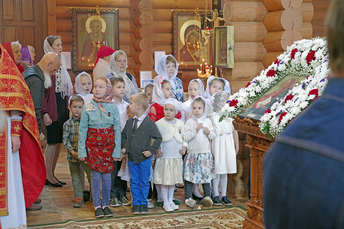 Дети в храме - Нижегородская МитрополияНижегородская Митрополия