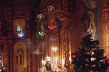 1 января. Во время Божественной литургии в Александро-Невском кафедральном соборе (фото Алексея Козориза)