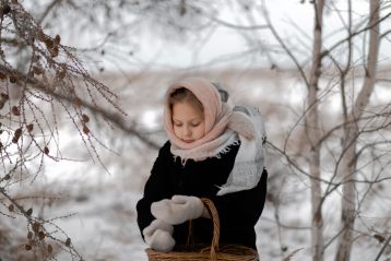 «В лес, за шишками». Автор Елена Майрова, 37 лет. III место