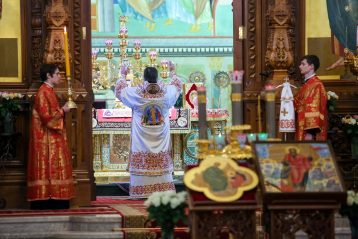 21 мая. Божественная литургия в Александро-Невском кафедральном соборе Нижнего Новгорода (фото Александра Чурбанова)