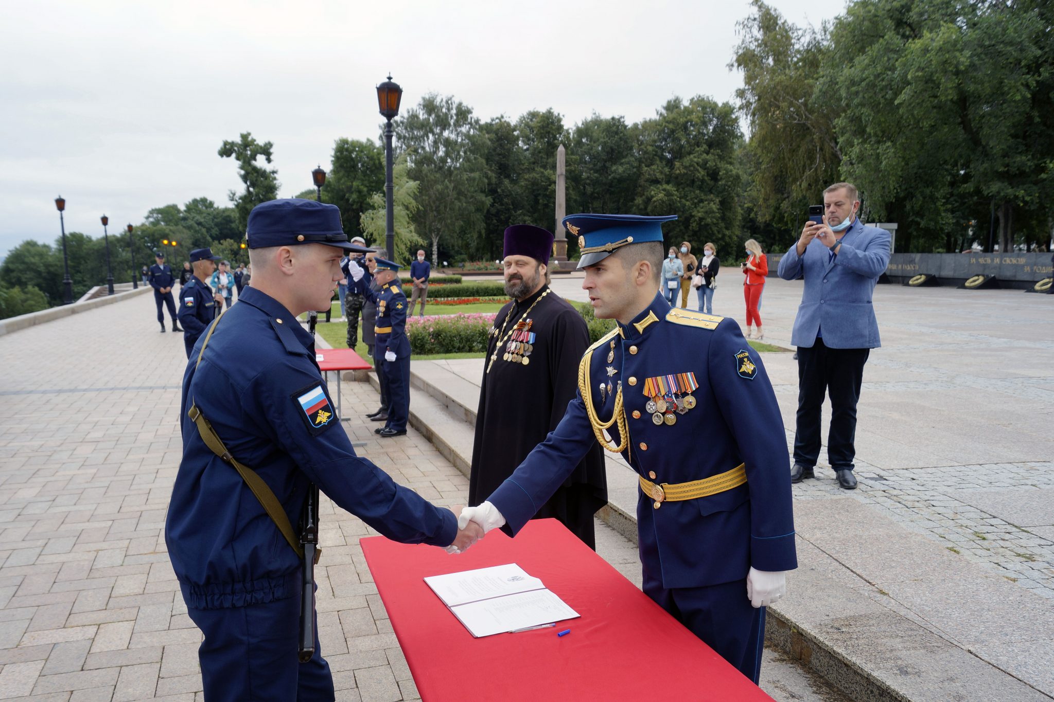 С принятием присяги поздравление картинки