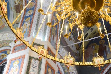 17 октября. В Александро-Невском кафедральном соборе (фото Алексея Козориза)