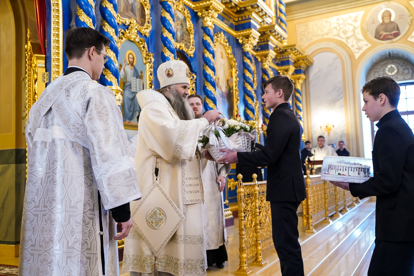 Свято Успенская Саровская пустынь настоятель