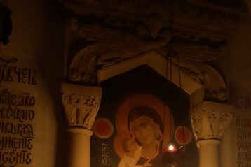 9 апреля. В Пантелеимоновском храме Приокского благочиния (фото Анны Коваль)