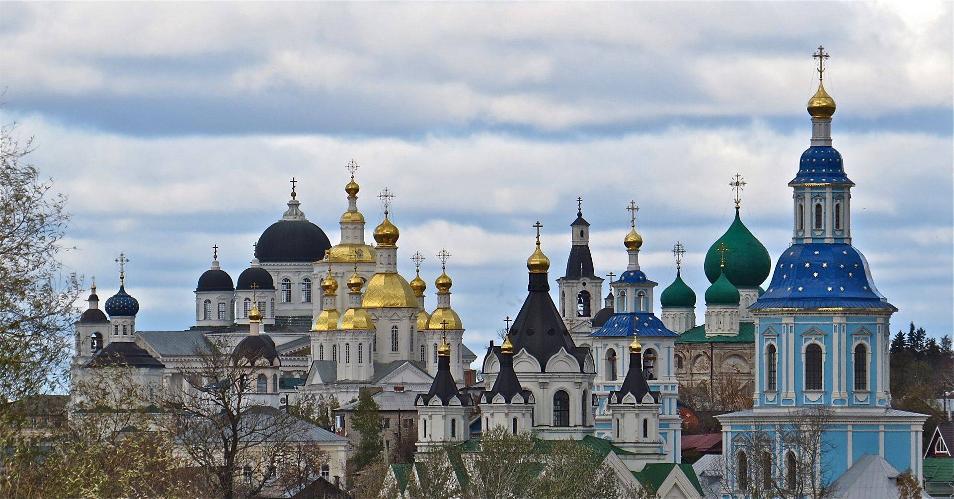 Воскресенский собор Арзамас осенью