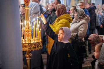1 ноября. В Благовещенском соборе Дивевской обители (фото Александра Чурбанова)