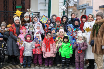 15 января. Традиционное святочное шествие (фото Кирилла Баркова)