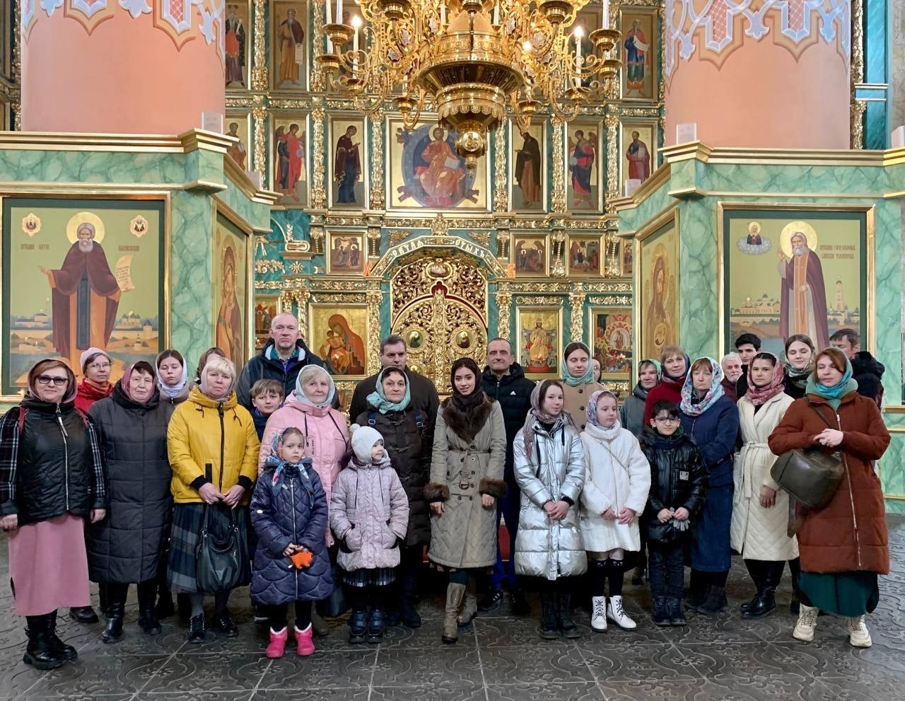 Паломники храмов Московского благочиния посетили Флорищеву пустынь и святые  места Гороховца - Нижегородская МитрополияНижегородская Митрополия