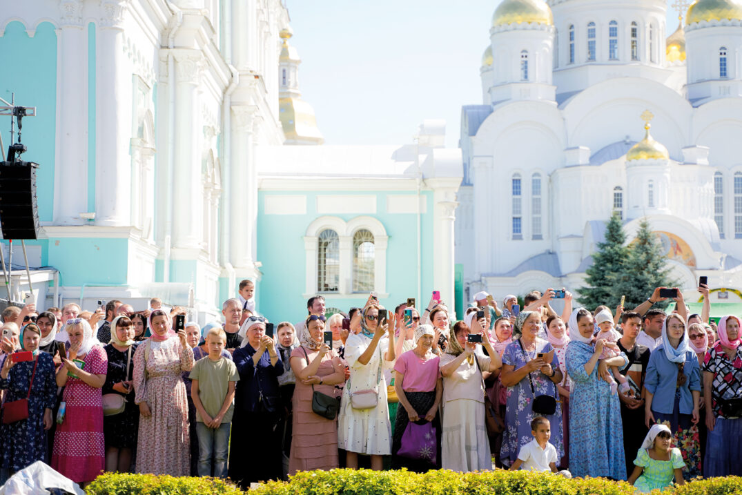 Пленарное заседание Всемирного русского народного собора