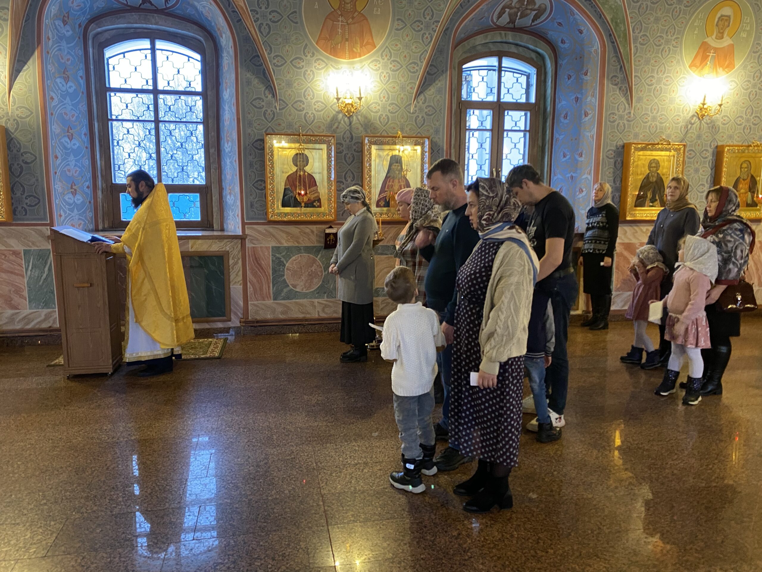 В Знаменском храме города Бор состоялся праздник первой исповеди |  05.12.2023 | Нижний Новгород - БезФормата