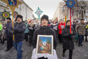 14 января. Традиционное святочное шествие (фото Александра Чурбанова)