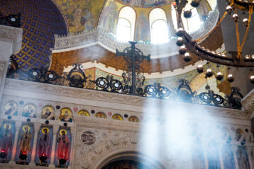 17 мая. В Морском Никольском соборе в Кронштадте (фото Глеба Пушменкова)